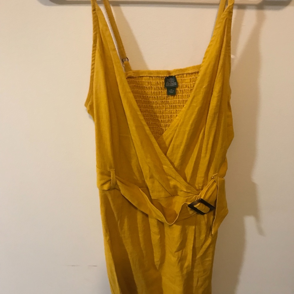 Deep V dress!
